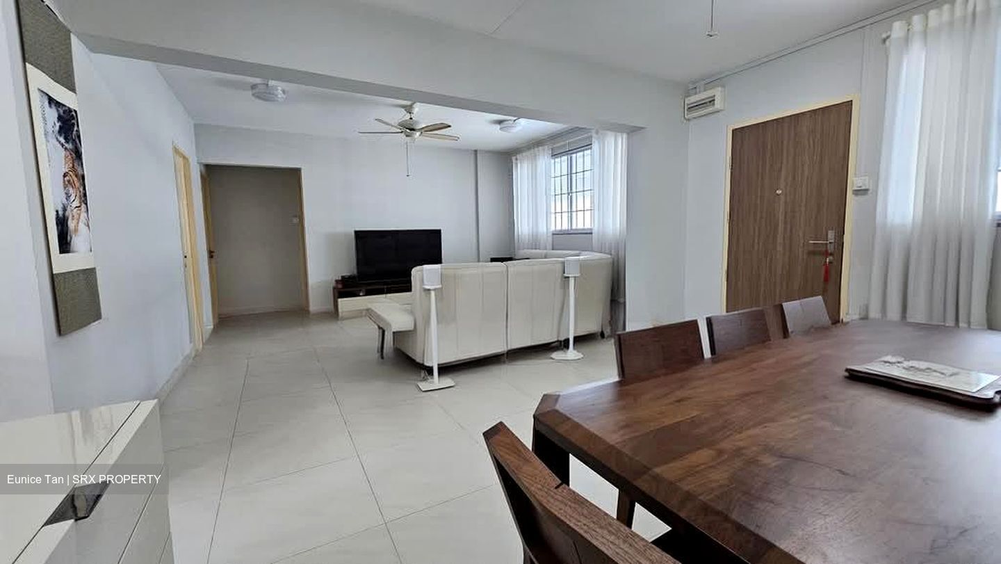 Blk 727 Jurong West Avenue 5 (Jurong West), HDB 4 Rooms #536365491